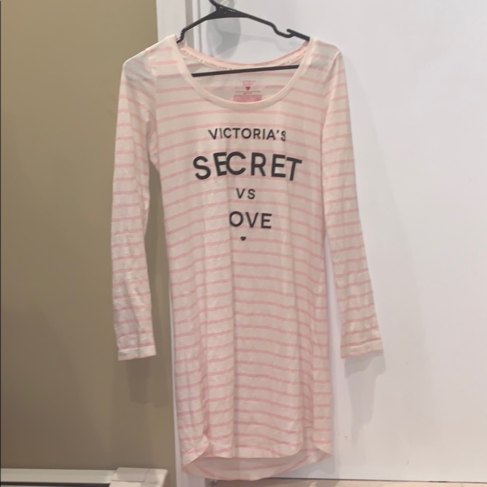 victoria’s secret nightgown